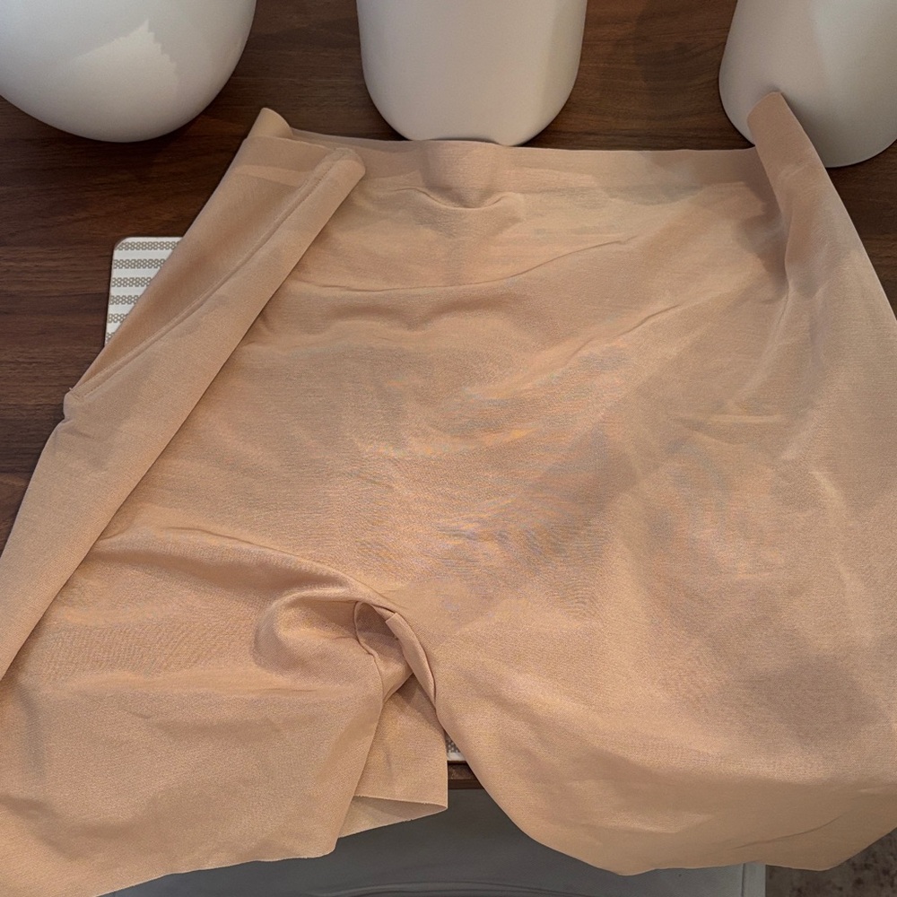 Shapewear Skims